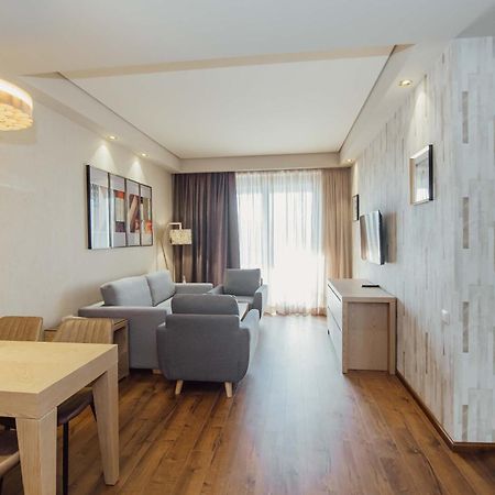 Dreamland Oasis Aparthotel Кобулеті Екстер'єр фото